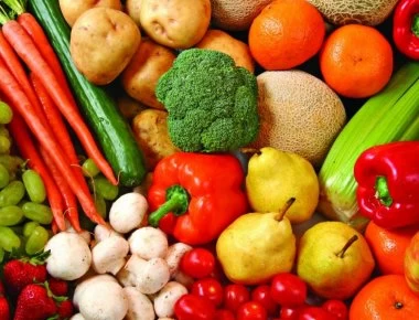 Οι τέσσερις τρόποι να ρίξετε τη χοληστερίνη με διατροφή